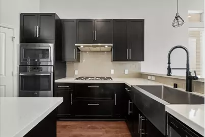 403 N Nagle Street #B, Houston, TX 77003 - Photo 9