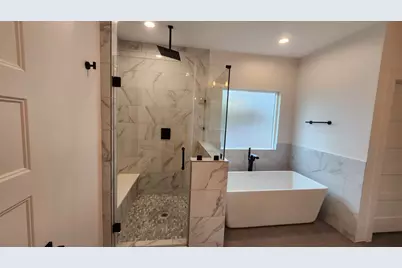 126 Amundsen Street #A, Houston, TX 77009 - Photo 9