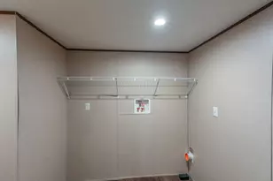 7996 Tawnyberry Ln, Plantersville, TX 77363 - Photo 9