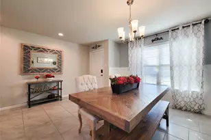 8003 Ecru Ln, Rosharon, TX 77583 - Photo 9
