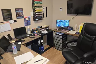 830 Victoria Dr, Houston, TX 77022 - Photo 7