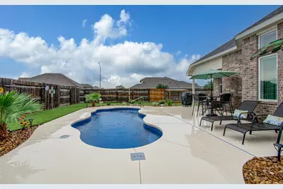 9115 Regan Way, Mont Belvieu, TX 77523 - Photo 33