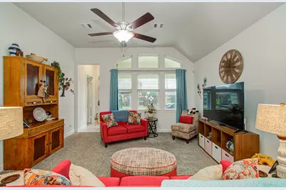 9115 Regan Way, Mont Belvieu, TX 77523 - Photo 13