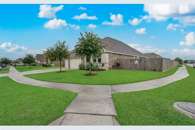 9115 Regan Way, Mont Belvieu, TX 77523 - Photo 47