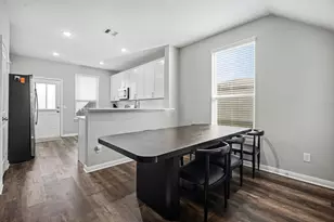 10227 Cleartide Ln, Houston, TX 77034 - Photo 7