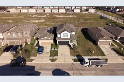 10227 Cleartide Lane, Houston, TX 77034 - Photo 5