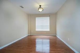 1923 Wellsley Ct, Sugar Land, TX 77498 - Photo 7