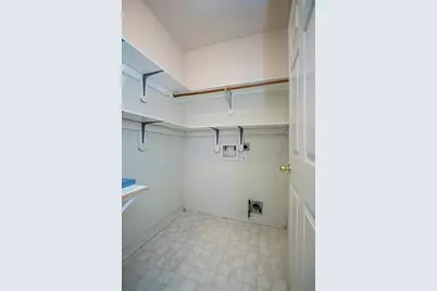 1923 Wellsley Court, Sugar Land, TX 77498 - Photo 15