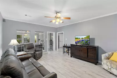 2402 Holly Street, Liberty, TX 77575 - Photo 13