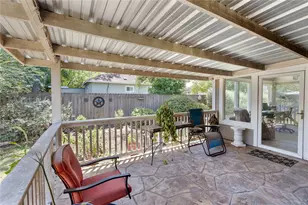 2402 Holly St, Liberty, TX 77575 - Photo 33