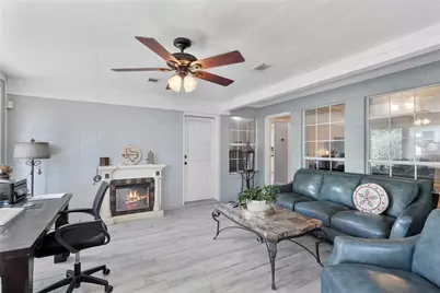 2402 Holly Street, Liberty, TX 77575 - Photo 19