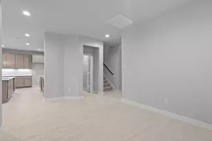 619 Yard master Trl, Rosharon, TX 77583 - Photo 5