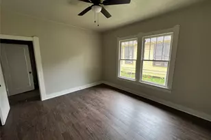 2394 Avenue A, Beaumont, TX 77701 - Photo 11