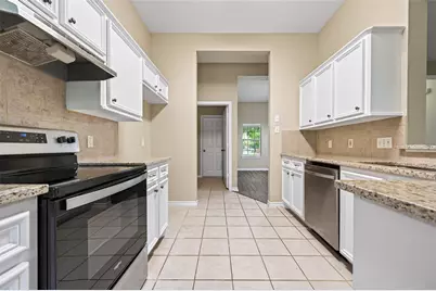 11655 Lakeview Manor Drive, Willis, TX 77318 - Photo 15