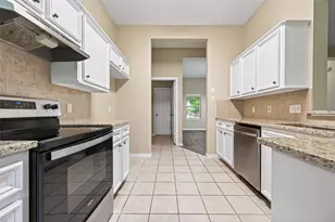 11655 Lakeview Manor Dr, Willis, TX 77318 - Photo 15