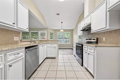 11655 Lakeview Manor Drive, Willis, TX 77318 - Photo 19