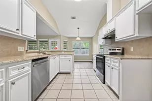 11655 Lakeview Manor Dr, Willis, TX 77318 - Photo 19