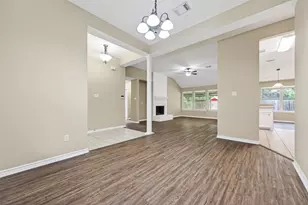 11655 Lakeview Manor Dr, Willis, TX 77318 - Photo 9