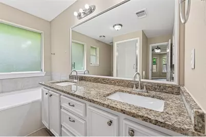 11655 Lakeview Manor Drive, Willis, TX 77318 - Photo 29