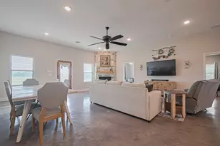 16702 Dipple Rd, Guy, TX 77444 - Photo 5