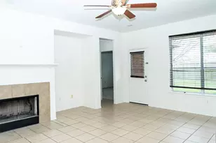 12914 Pinehall Ln, Houston, TX 77044 - Photo 9