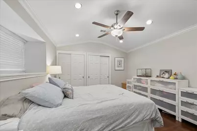 5802 Belrose Drive, Houston, TX 77035 - Photo 21