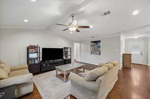 5802 Belrose Dr, Houston, TX 77035 - Photo 15