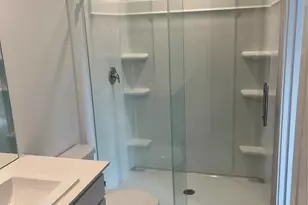 1639 Golden Iris Dr, Crosby, TX 77532 - Photo 9