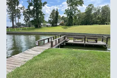 204 Knottypine, Livingston, TX 77351 - Photo 27