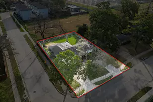 1614 Wycliffe Dr, Houston, TX 77043 - Photo 13