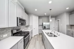 4111 Good Vineyard Ln, Houston, TX 77080 - Photo 7