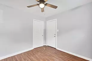 601 Booker Washington St, Conroe, TX 77301 - Photo 5