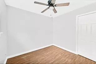 601 Booker Washington St, Conroe, TX 77301 - Photo 17