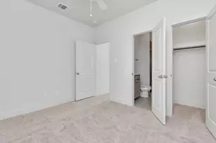 2011 E Bauer Dr, Houston, TX 77080 - Photo 5