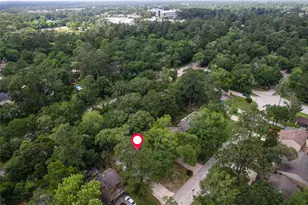 26 S White Pebble Ct, The Woodlands, TX 77380 - Photo 25
