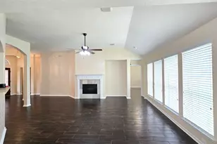 2014 Pinecreek Pass Ln, Katy, TX 77449 - Photo 7