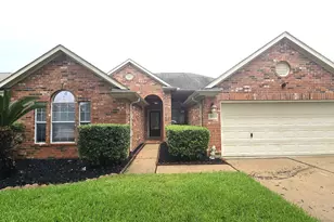 2014 Pinecreek Pass Ln, Katy, TX 77449 - Photo 3