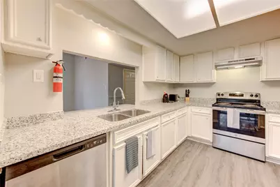 4106 California Street, Dickinson, TX 77539 - Photo 19