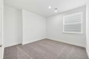 6065 Cebra St, Houston, TX 77091 - Photo 33