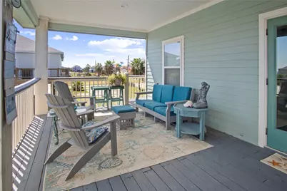 857 Gulfview Drive, Crystal Beach, TX 77650 - Photo 9