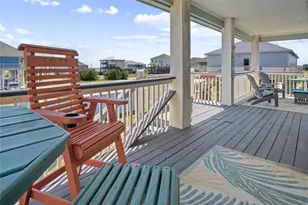 857 Gulfview Dr, Crystal Beach, TX 77650 - Photo 13