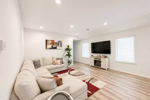 12207 Trickey Rd, Houston, TX 77067 - Photo 5
