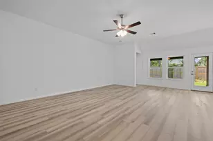 122 Mockingbird Trails Dr, Willis, TX 77318 - Photo 11