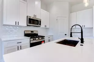 6809 Paris St, Houston, TX 77021 - Photo 11