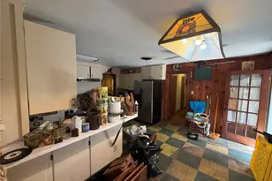 2740 Lakeview Cir, Beaumont, TX 77703 - Photo 5