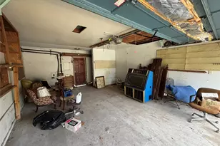 2740 Lakeview Cir, Beaumont, TX 77703 - Photo 21