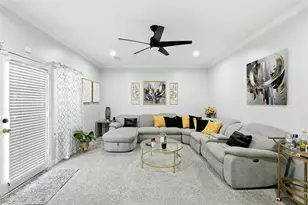 5225 Sagecircle Street S, Houston, TX 77056 - Photo 23