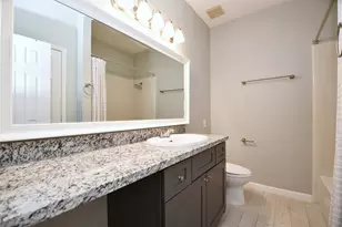 382 Wilcrest Dr, Houston, TX 77042 - Photo 31