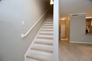 382 Wilcrest Dr, Houston, TX 77042 - Photo 13