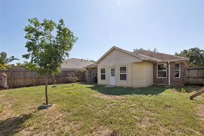 11 Clara Barton Lane, Galveston, TX 77551 - Photo 19